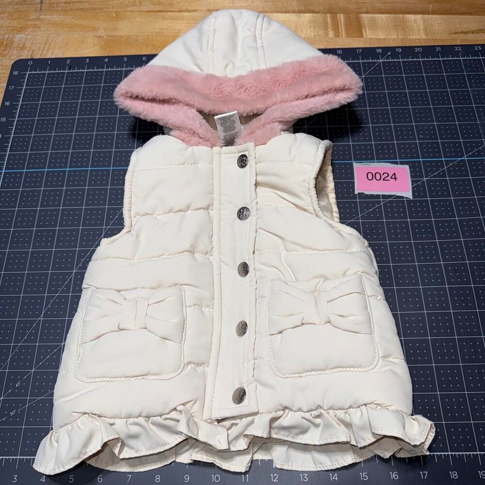 Nicole-miller Women's Cream and White Gilet
